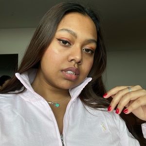 Meet your Posher, Rifah